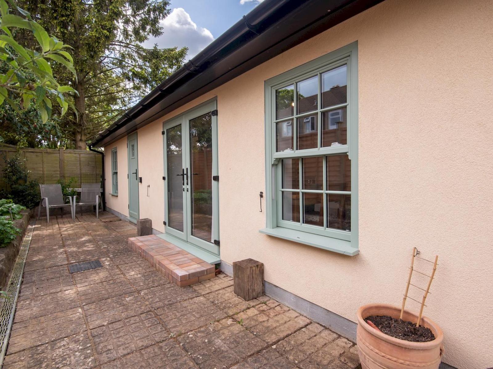 Pass The Keys Charming Garden Cottage With Parking Bath Bagian luar foto